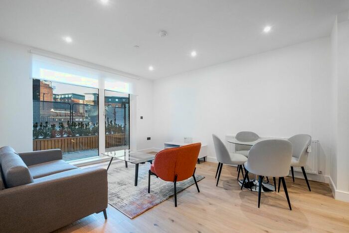 2 Bedroom Flat To Rent In The Lancaster, Shadwell Street, B4