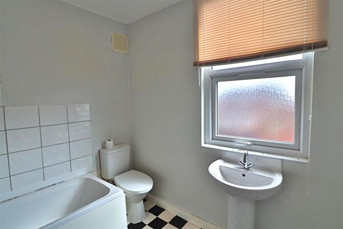 2 Bedroom End Of Terrace House To Rent In Algernon Street, Warrington, WA1
