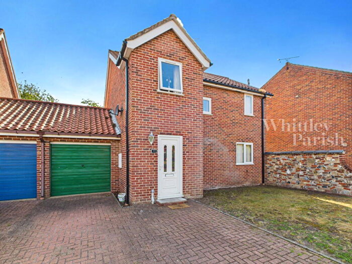 3 Bedroom Link Detached House For Sale In Riverside Maltings, Rose Lane, Diss, IP22