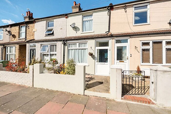 3 Bedroom Terraced House For Sale In Corbylands Road, Sidcup, DA15