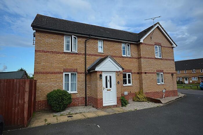 2 Bedroom End Of Terrace House For Sale In Nichols Grove, Braintree, CM7