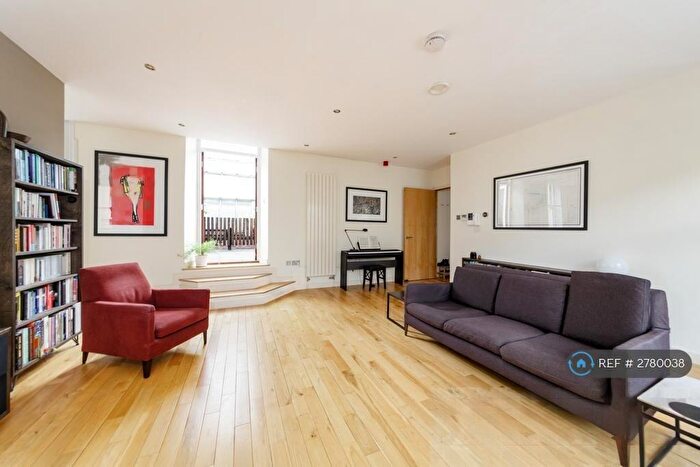 1 Bedroom Flat To Rent In Grey Street, Newcastle Upon Tyne, NE1