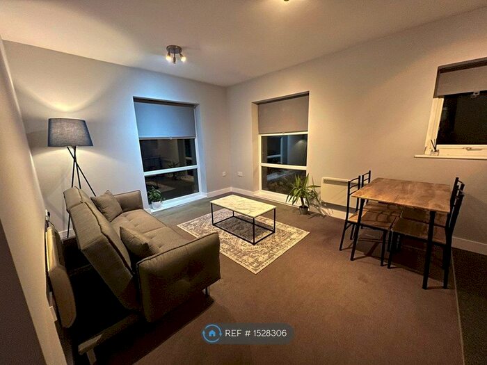 2 Bedroom Flat To Rent In Georgia Avenue, Manchester, M20