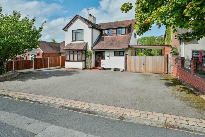 3 Bedroom Detached House For Sale In Wood Lane, Wedges Mills, Cannock, Staffordshire, WS11