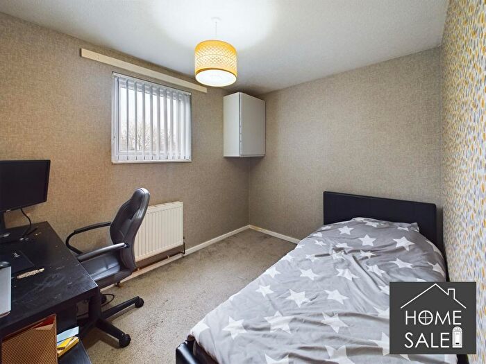 3 Bedroom Terraced House For Sale In Lasham Court, Bellinge, Northampton, NN3