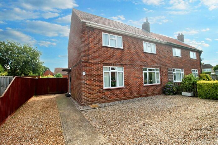 4 Bedroom Semi-Detached House For Sale In Holt, Norfolk, NR25