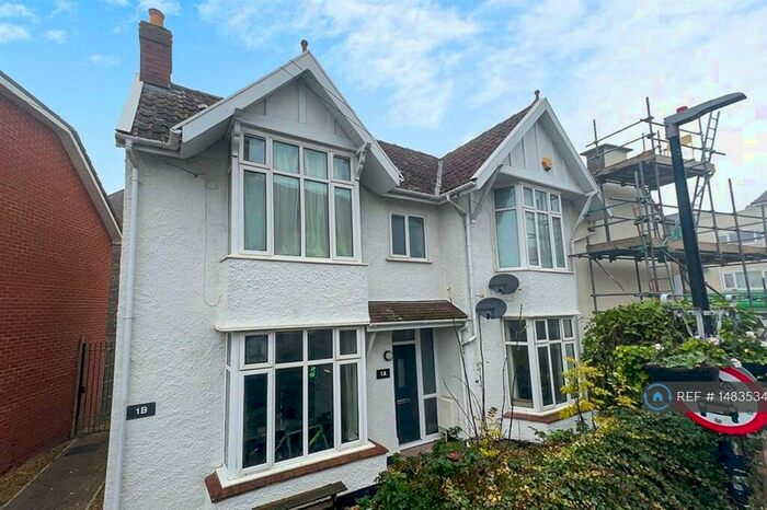 1 Bedroom Flat To Rent In Kingswood, Bristol, BS15