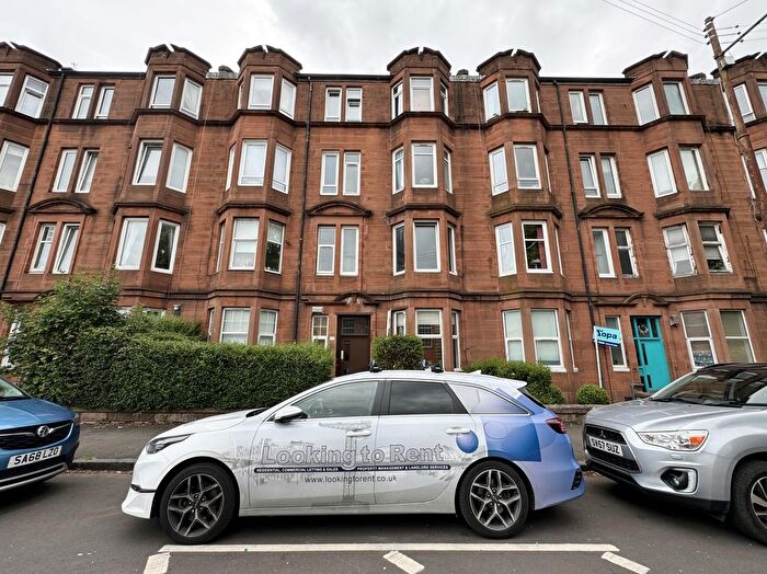 1 Bedroom Flat To Rent In Wellshot Road, Tollcross, Glasgow, G32