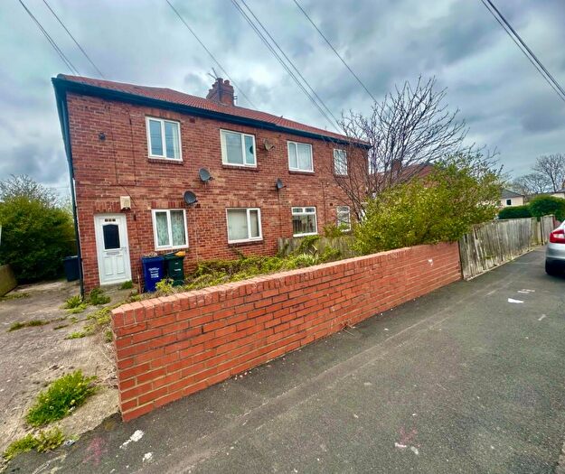 3 Bedroom Flat To Rent In Scarborough Road, Newcastle Upon Tyne, NE6