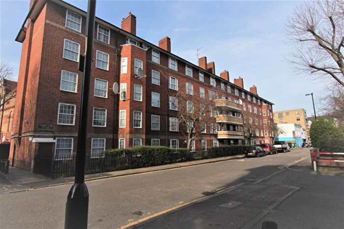 3 Bedroom Flat To Rent In Hurlock Street, Highbury, N5
