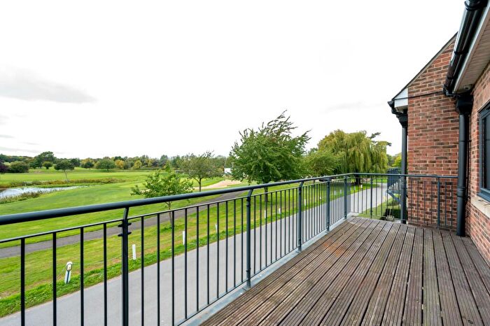 2 Bedroom Town House To Rent In Woolston Manor, Abridge Road, Chigwell, IG7