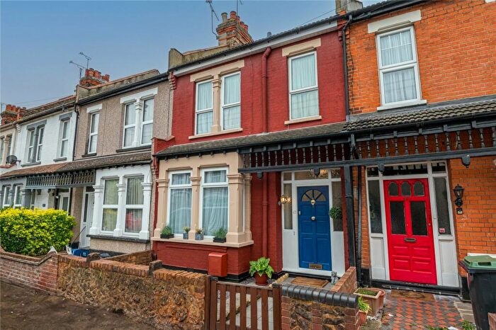 3 Bedroom Terraced House For Sale In Richmond Street, Southend-on-Sea, Essex, SS2