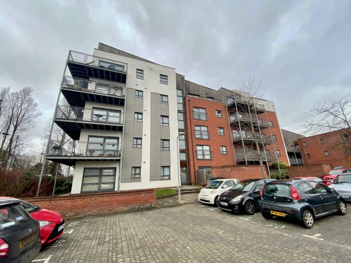 2 Bedroom House To Rent In Montmano Drive, West Didsbury, Manchester, M20