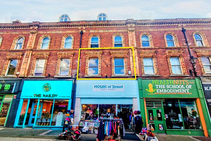 Flat For Sale In First Floor Flat, Kendrick Street, Stroud, GL5