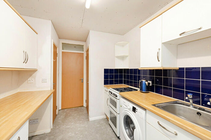 3 Bedroom Terraced House For Sale In The Crescent Morningside Drive, Morningside, Edinburgh, EH10