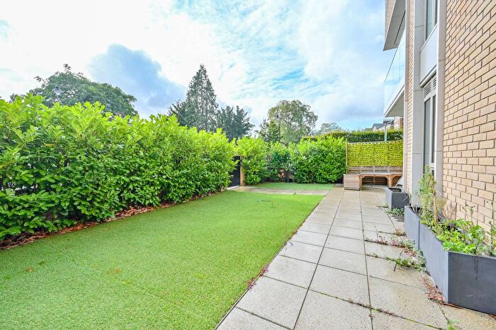 2 Bedroom Flat For Sale In Filmworks Walk, Ealing, London, W5
