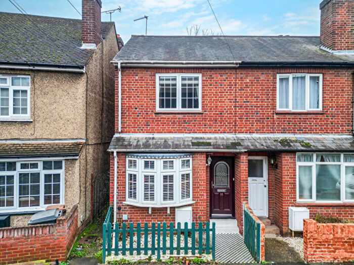 3 Bedroom End Of Terrace House For Sale In Victoria Crescent, Chelmsford, CM1