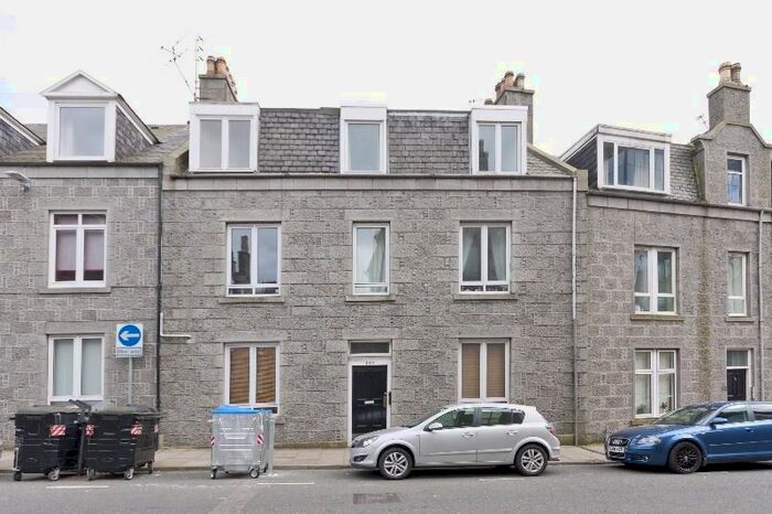 1 Bedroom Flat To Rent In Hardgate, City Centre, Aberdeen, AB11