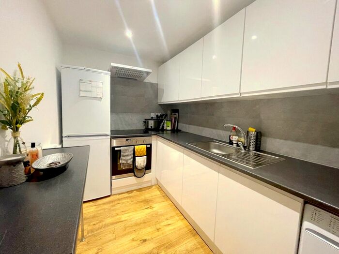 1 Bedroom Flat To Rent In Pamber Heath Road, Tadley RG26