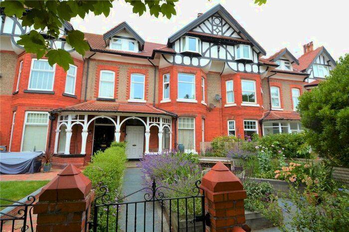 3 Bedroom Maisonette To Rent In Victoria Drive, West Kirby, Wirral, CH48