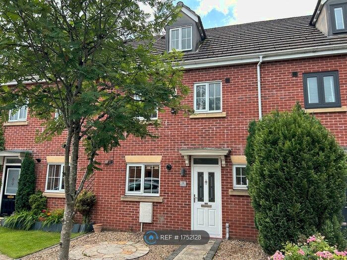 4 Bedroom Terraced House To Rent In Hendon Grove, Heywood, OL10