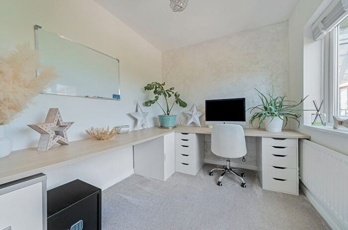 3 Bedroom Semi-Detached House For Sale In Duchy Drive, Preston, Paignton, Devon, TQ3