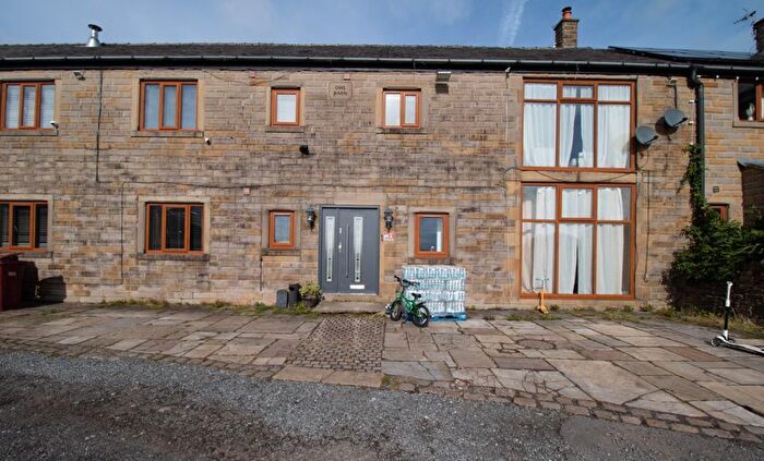 6 Bedroom Barn Conversion For Sale In Coal Pit Road, Smithills, Bolton, BL1
