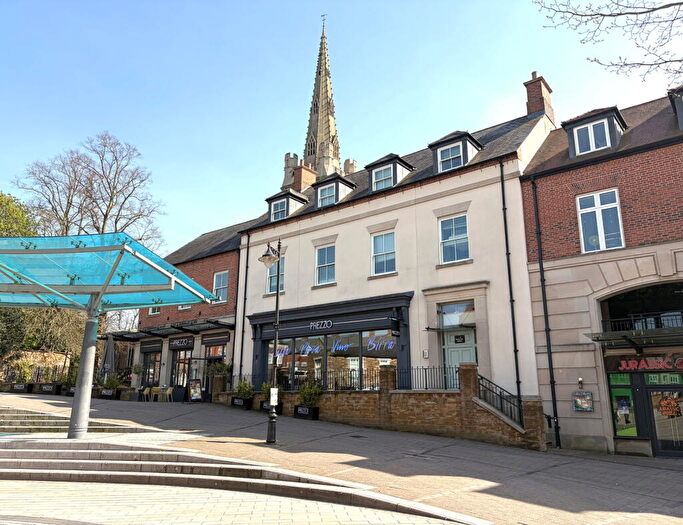 2 Bedroom Flat To Rent In Market Place, Kettering, NN16