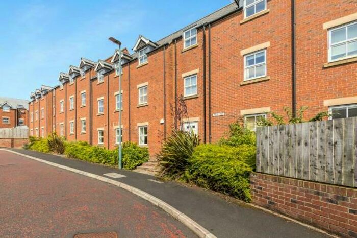 2 Bedroom Apartment To Rent In Archers Court, Nevilles Cross, DH1