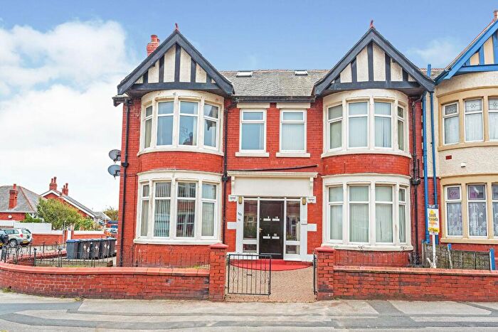 2 Bedroom Apartment To Rent In Warley Road, Blackpool, FY1