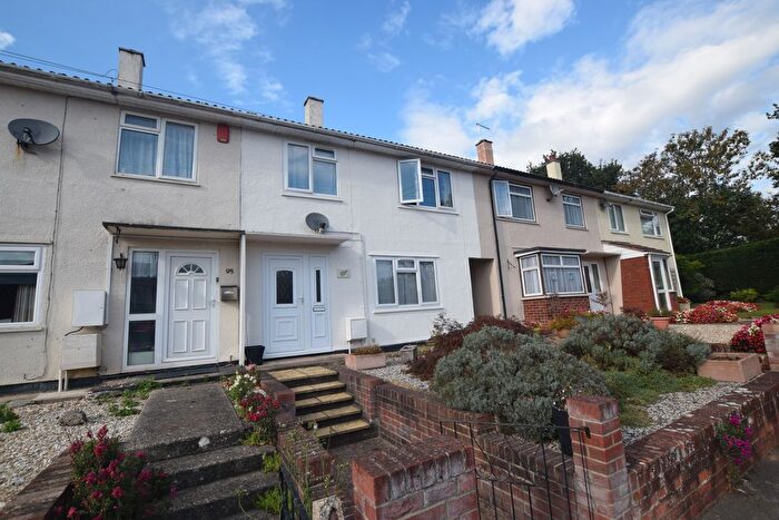 3 Bedroom Terraced House To Rent In Buckland Road, Taunton, Somerset, TA2