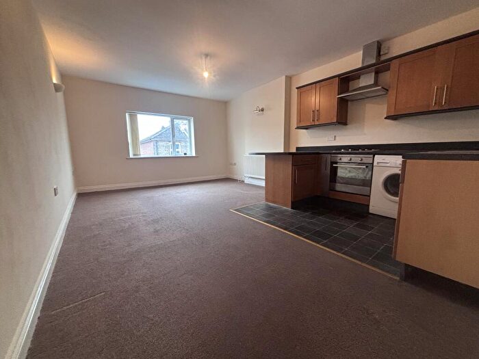 2 Bedroom Apartment To Rent In Adelaide Road, Southampton, SO17