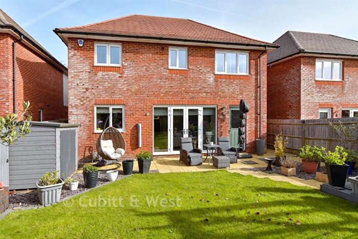 3 Bedroom Detached House For Sale In Skylark Way, Barnham, Bognor Regis, West Sussex, PO22