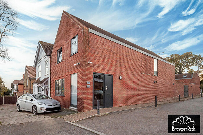 2 Bedroom Apartment To Rent In Elm Park, Stanmore, HA7