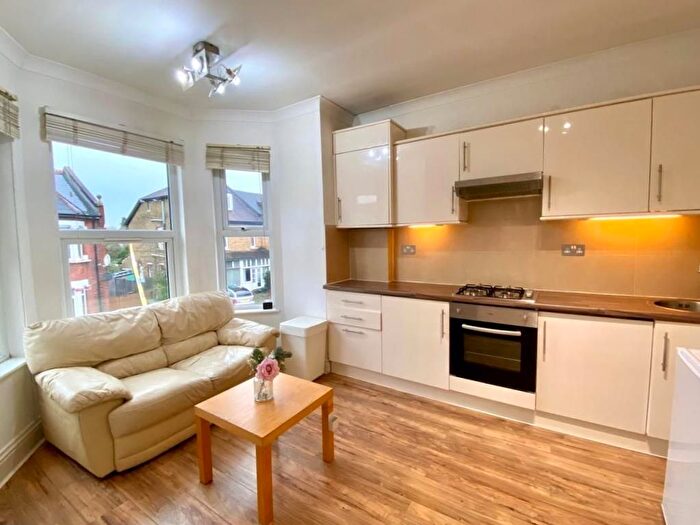 1 Bedroom Flat To Rent In Headstone Road, Harrow, HA1