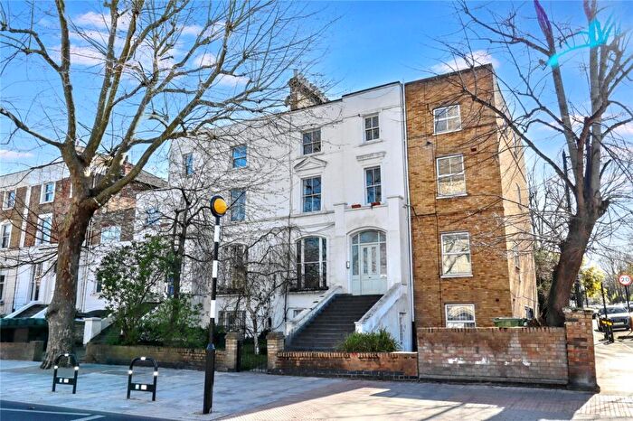 1 Bedroom Apartment For Sale In Hillmarton Road, Islington, London, N7
