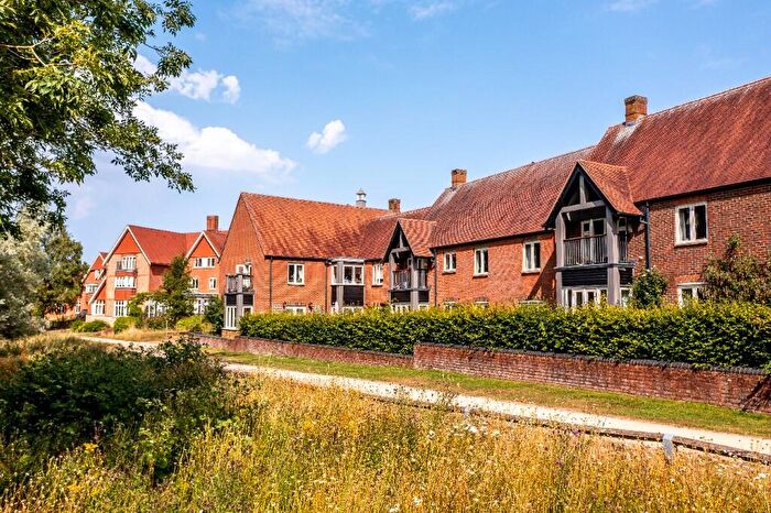 2 Bedroom Retirement Property For Sale In South Street, OX12