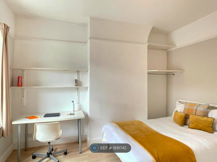 3 Bedroom Terraced House To Rent In Freshfield Road, Wavertree, Liverpool, L15