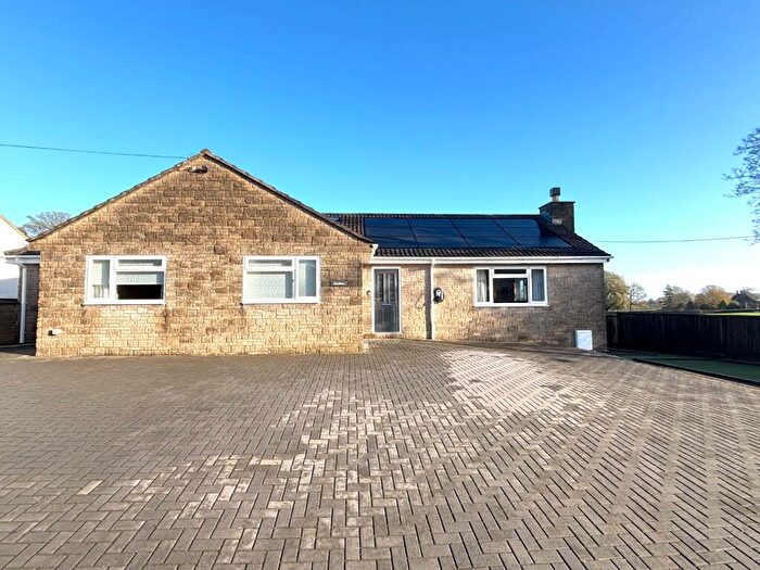 4 Bedroom Detached Bungalow For Sale In Naishs Cross, Chilcompton, BA3