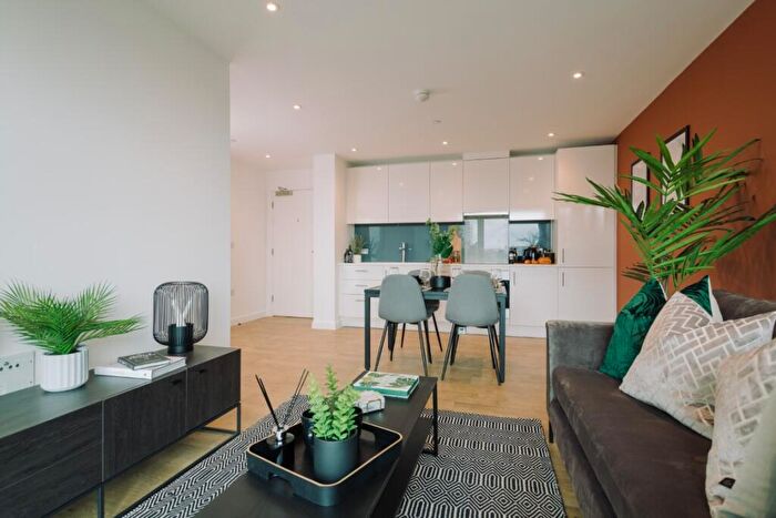 1 Bedroom Apartment To Rent In The Filaments, Salford Salford, M3