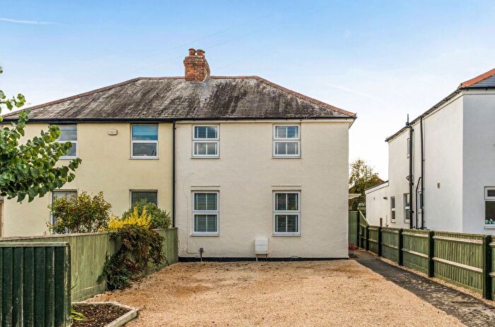 3 Bedroom Semi-Detached House For Sale In Bulan Road, Headington, Oxford, OX3