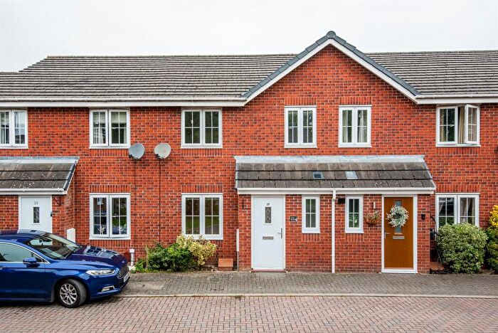 4 Bedroom Terraced House For Sale In Triumph Avenue, Chorley, PR7