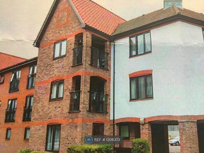 1 Bedroom Flat To Rent In Trinity Quay, King's Lynn PE30