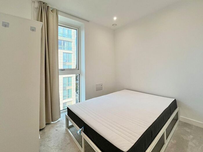 1 Bedroom Flat To Rent In Coster Avenue, London, N4