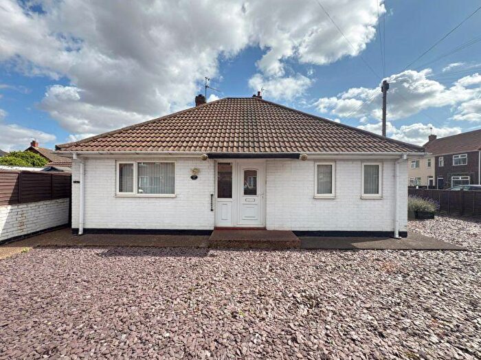 2 Bedroom Detached Bungalow For Sale In Neville Road, Scunthorpe, DN16