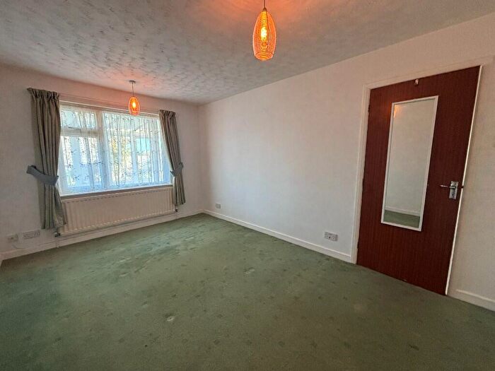 2 Bedroom Bungalow For Sale In Hillside Road, Wool, BH20