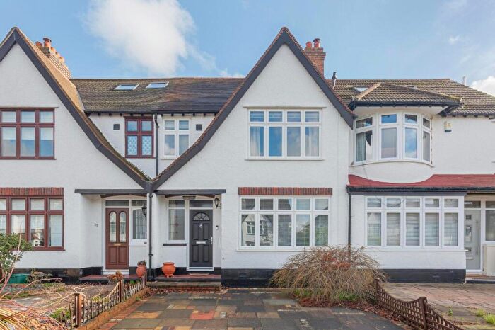 3 Bedroom Terraced House For Sale In Cherry Tree Walk, Beckenham, BR3