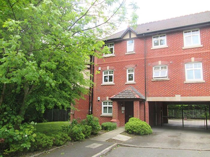 1 Bedroom Flat To Rent In Bridgefield Drive, Bury, Greater Manchester, BL9
