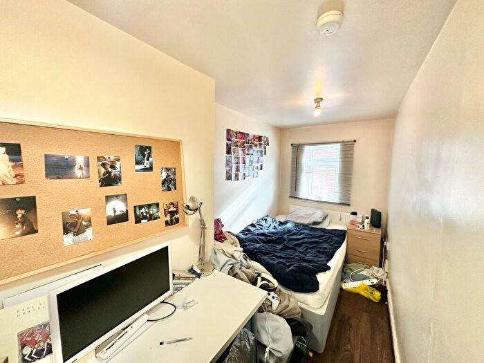 5 Bedroom House To Rent In Hubert Road, Birmingham, B29
