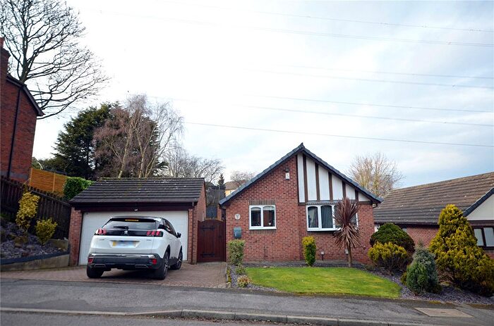 3 Bedroom Bungalow For Sale In Spring Bank Drive, Liversedge, West Yorkshire, WF15